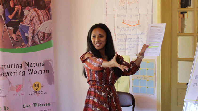 Nancy Barisoa gesturing during a training session